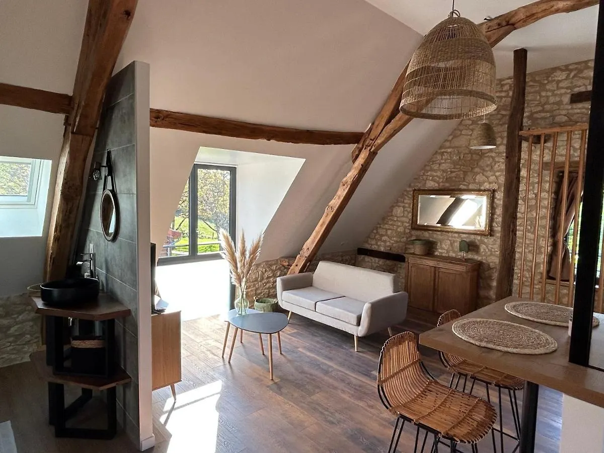 別荘 Saint-Sozy Les Noyers De Gaudelleヴィラ フランス
